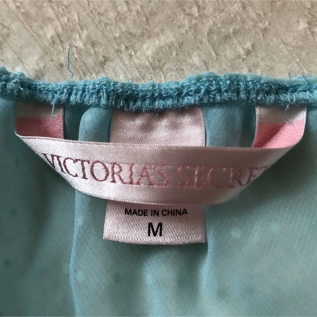 Victoria's Secret(ヴィクトリアズシークレット)のヴィクトリアシークレット　キャミソール　(未使用) レディースのルームウェア/パジャマ(パジャマ)の商品写真