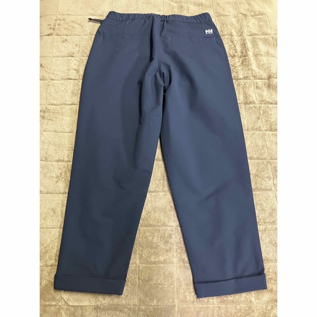 HELLY HANSEN(ヘリーハンセン)の定価19800円・ヘリーハンセン・メンズ・パンツ・ネイビー・XL メンズのパンツ(ワークパンツ/カーゴパンツ)の商品写真