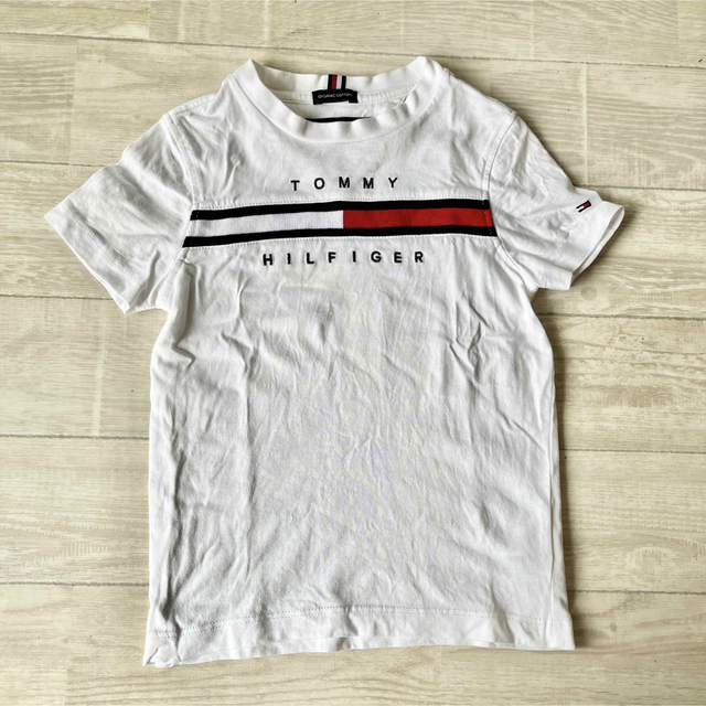 TOMMY HILFIGER(トミーヒルフィガー)の美品　トミーフィルフィガー 半袖Tシャツ 100 キッズ/ベビー/マタニティのキッズ服男の子用(90cm~)(Tシャツ/カットソー)の商品写真