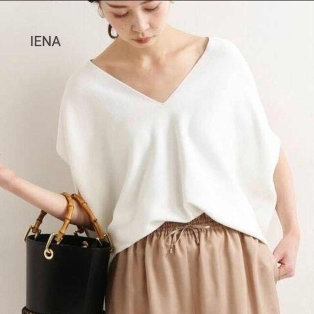 IENA(イエナ)のアカリズム様ご専用　IENA　美品　コクーンニットプルオーバー　半袖サマーニット レディースのトップス(ニット/セーター)の商品写真