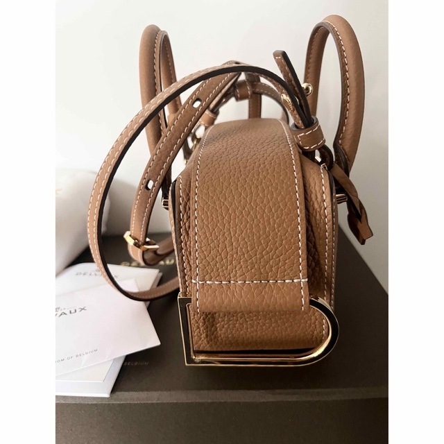新品☆ 未使用delvaux デルヴォー☆クールボックスナノ☆vegetal