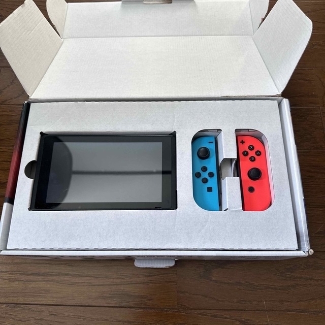 任天堂 Switch 本体 Nintendo