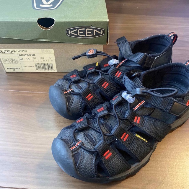 KEEN(キーン)のkeen サンダル　19.5cm キッズ/ベビー/マタニティのキッズ靴/シューズ(15cm~)(サンダル)の商品写真