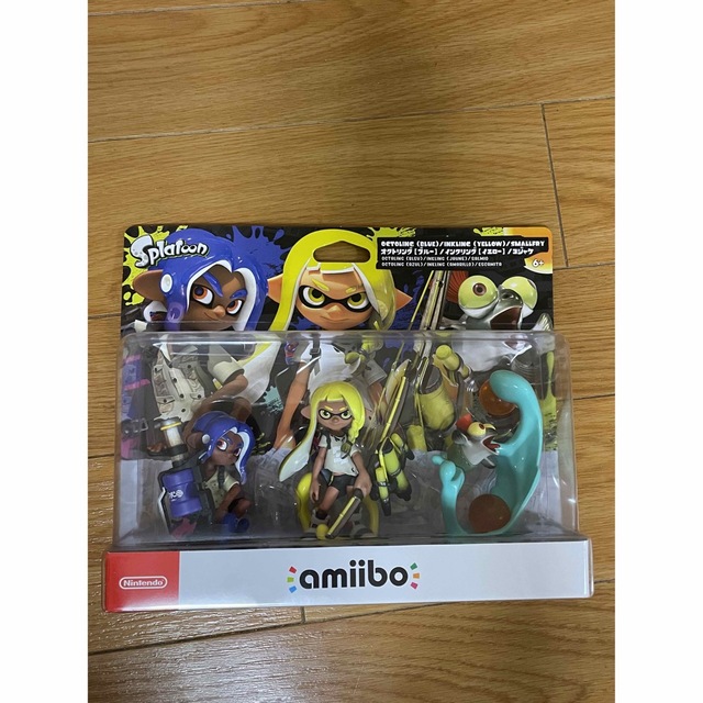 Nintendo Switch(ニンテンドースイッチ)の新品  amiibo スプラトゥーン トリプルセット エンタメ/ホビーのゲームソフト/ゲーム機本体(その他)の商品写真