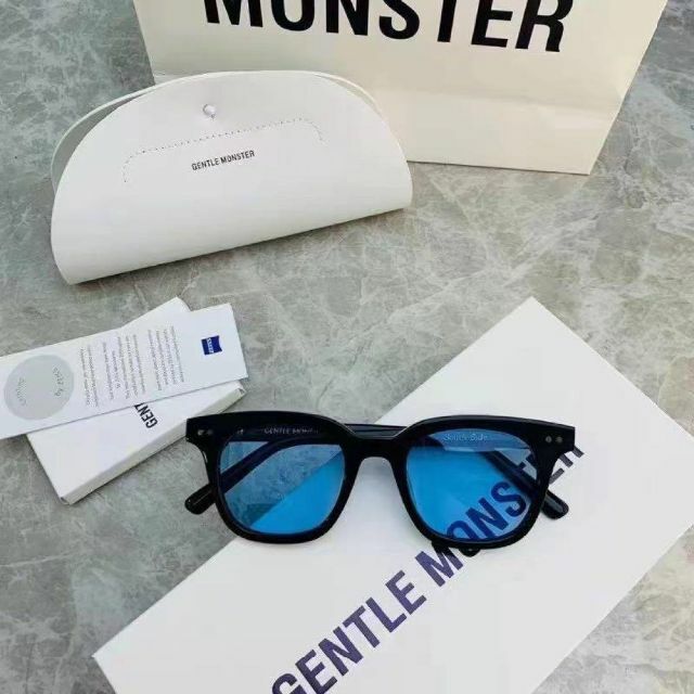 GENTLE MONSTERジェントルモンスター サングラス HEIZERブルー