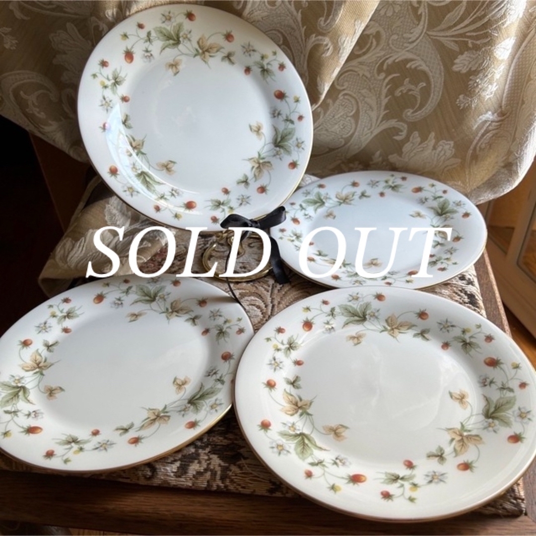 Royal Doulton ロイヤルドルトン ケーキプレート 4種-