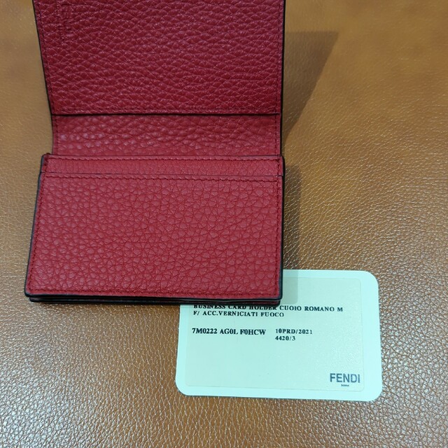 FENDI カードケース 赤 2