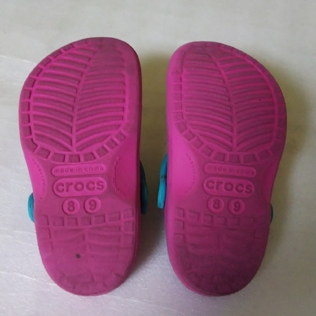 crocs(クロックス)のクロックス 8-9 15cm キッズ/ベビー/マタニティのキッズ靴/シューズ(15cm~)(スリッポン)の商品写真