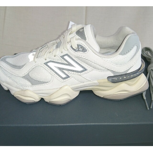 New Balance - 新品未使用☆ニューバランス 9060 24cmの通販 by なつ's