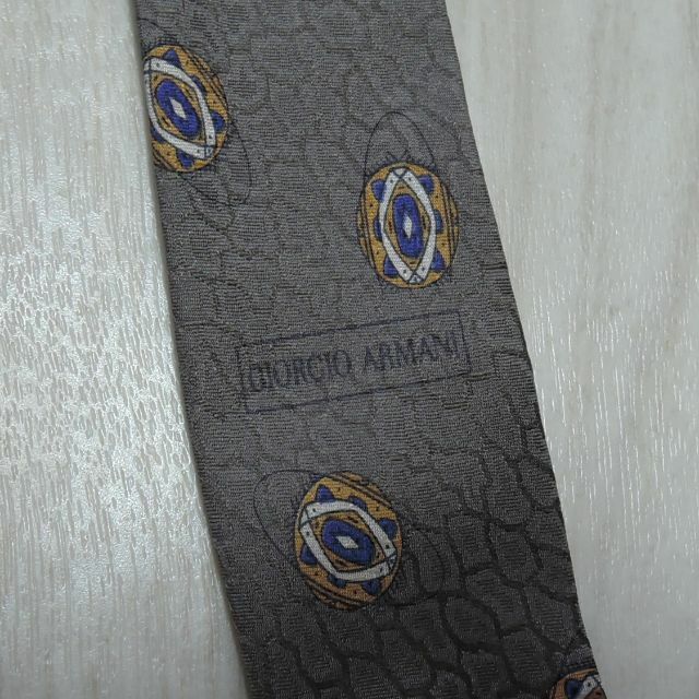 Giorgio Armani(ジョルジオアルマーニ)のvintage ジョルジオ・アルマーニ イタリア製 シルク ネクタイ メンズのファッション小物(ネクタイ)の商品写真