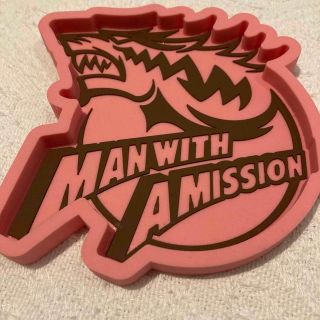 マンウィズアミッション(MAN WITH A MISSION)のマンウィズ シリコントレー ピンク スペア・リブ 美品(ミュージシャン)