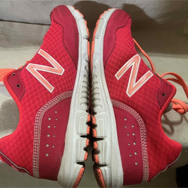 New Balance(ニューバランス)のニューバランス ランニングシューズ スニーカー レディースの靴/シューズ(スニーカー)の商品写真