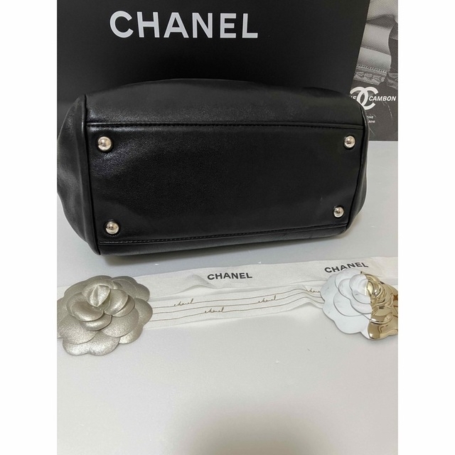 CHANEL(シャネル)の専用♡超美品 ♡シャネル 2way  チェーンショルダーバッグ 正規品 レディースのバッグ(ショルダーバッグ)の商品写真