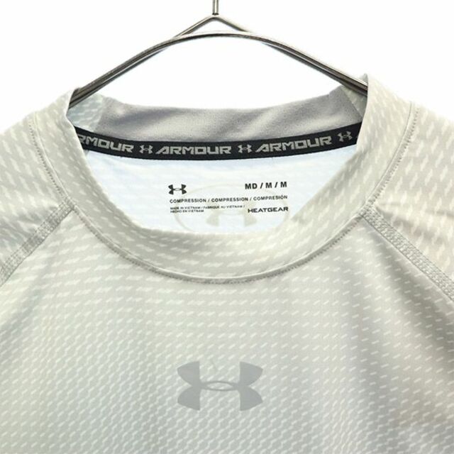 未使用 アンダーアーマー 総柄 トレーニングシャツ MD グレー UNDER ARMOUR 長袖 Tシャツ クルーネック スポーツ メンズ   【230603】 メール便可