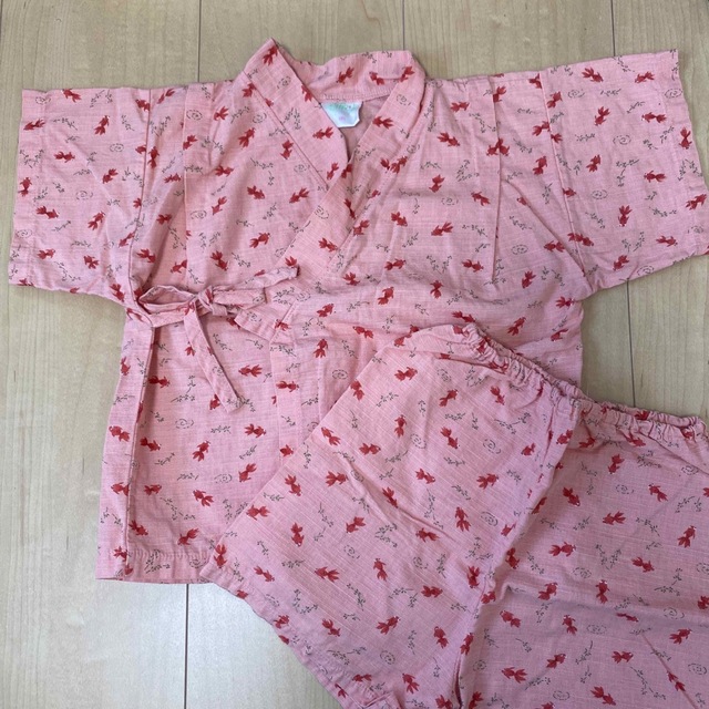 甚平９５センチ キッズ/ベビー/マタニティのキッズ服女の子用(90cm~)(甚平/浴衣)の商品写真