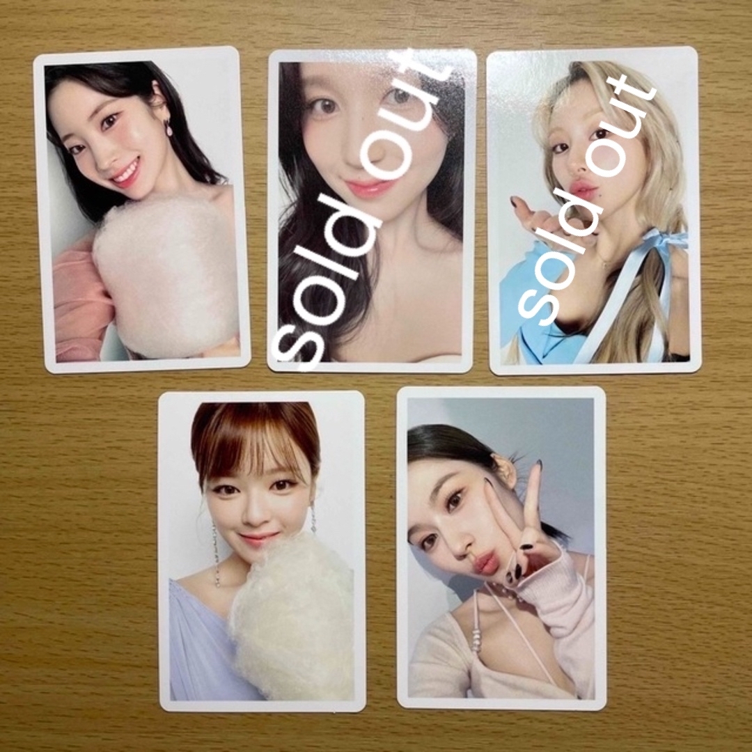 TWICE(トゥワイス)のTWICE harehare ダヒョン ミナ チェヨン ジョンヨン サナ エンタメ/ホビーのタレントグッズ(アイドルグッズ)の商品写真