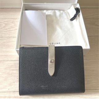 セリーヌ(celine)のCELINE セリーヌ ミディアム ストラップウォレット 二つ折り財布(財布)