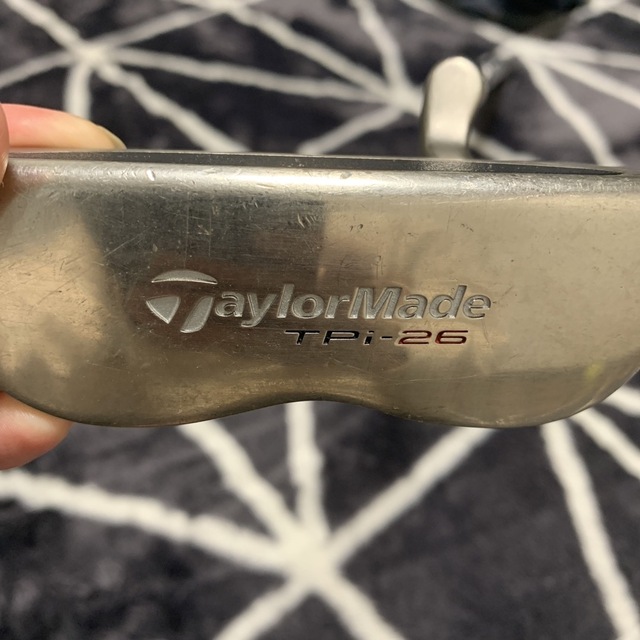 TaylorMade(テーラーメイド)のテーラーメイド　パター　TPi-26 カバー付き スポーツ/アウトドアのゴルフ(クラブ)の商品写真