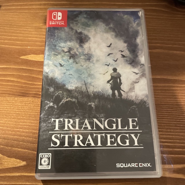 TRIANGLE STRATEGY（トライアングルストラテジー） Switch エンタメ/ホビーのゲームソフト/ゲーム機本体(家庭用ゲームソフト)の商品写真