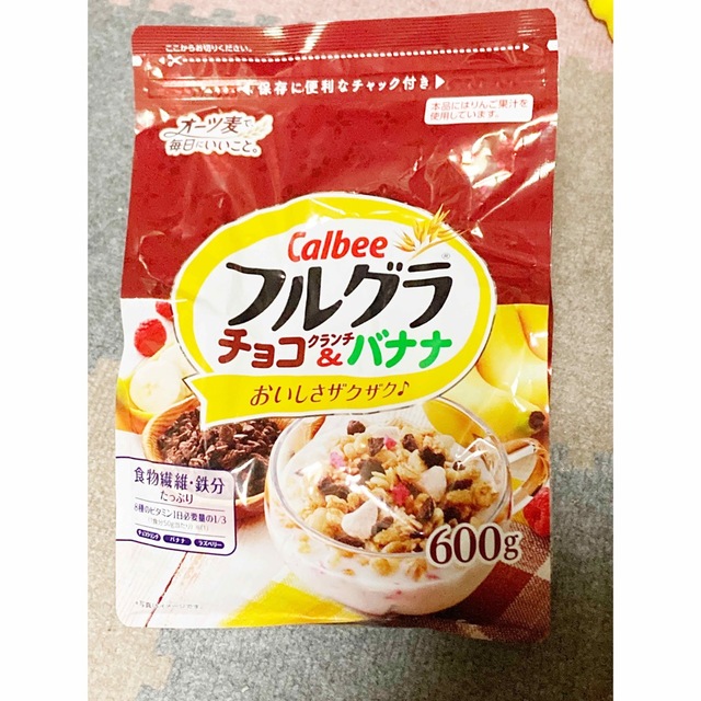 カルビー(カルビー)のCalbee フルグラ チョコクランチ&バナナ 食品/飲料/酒の食品(米/穀物)の商品写真