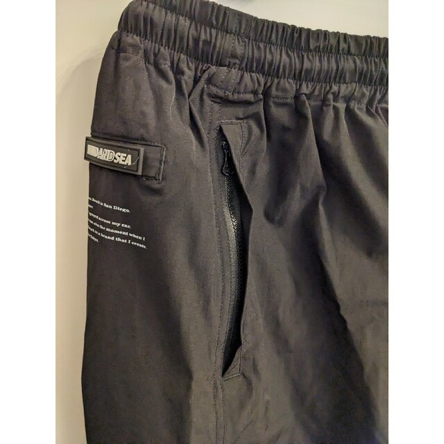 WIND AND SEA(ウィンダンシー)のWIND AND SEA WDS NYLON SHORTS 20S2-PT-01 メンズのパンツ(ショートパンツ)の商品写真