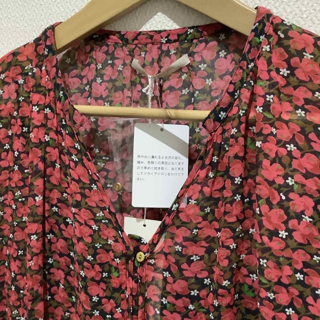 ヌキテパ 赤花柄ロングワンピース アンダードレス付 タグ付 新品 