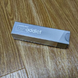 お値下げ中❗ラッシュアディクトまつ毛美容液lashaddict5ml 睫毛美容液(まつ毛美容液)