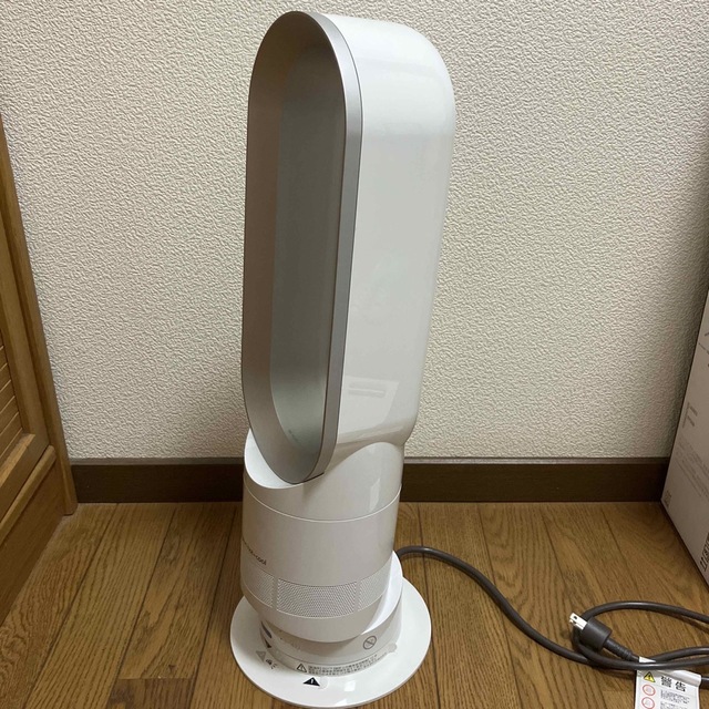 Dyson(ダイソン)のdyson ダイソン hot &cool AM05 2017年製　 スマホ/家電/カメラの冷暖房/空調(扇風機)の商品写真