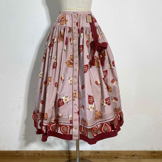 カネコイサオ(KANEKO ISAO)のワンダフルワールド‼️シミあり‼️たくし上げ付き、裾刺繍ワッペンボーダースカート(ロングスカート)