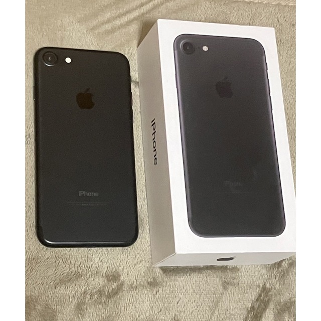 iPhone７　ブラック32GB