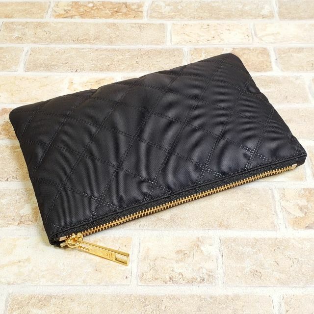 美品 ザ マークジェイコブス ☆ キルティング ポーチ マルチポーチ 平ポーチ