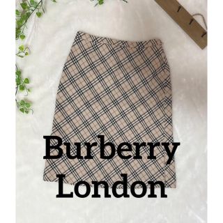 バーバリー(BURBERRY)のBurberry London バーバリー　ノバチェック　ウール　タイトスカート(ひざ丈スカート)