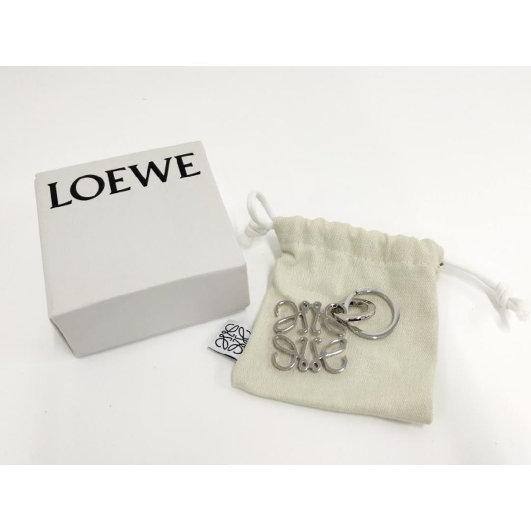 LOEWE(ロエベ)のLOEWE キーホルダー キーリング アナグラム シルバー メッキ レディースのファッション小物(キーホルダー)の商品写真