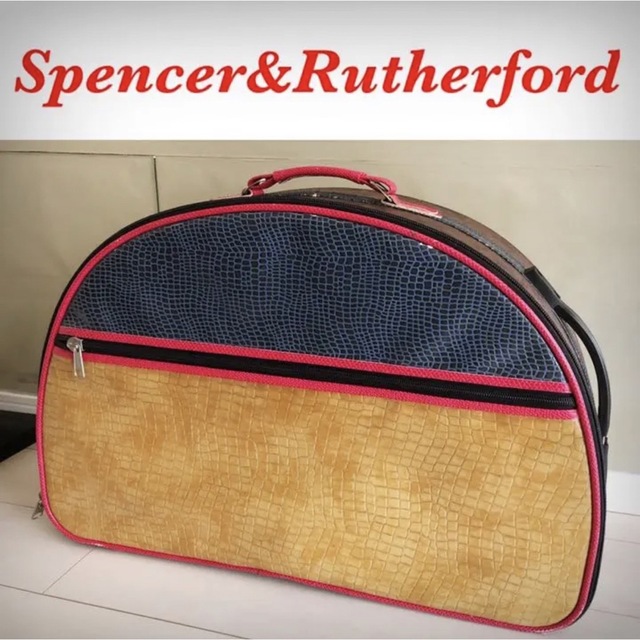 ★Spencer&Rutherford ★キャスター付きトランク★ レディースのバッグ(スーツケース/キャリーバッグ)の商品写真