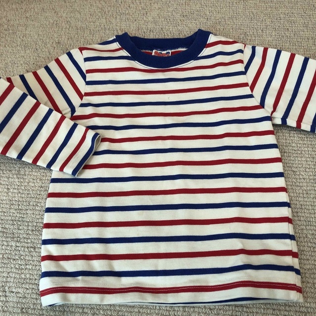 トレーナー100cm キッズ/ベビー/マタニティのキッズ服男の子用(90cm~)(Tシャツ/カットソー)の商品写真