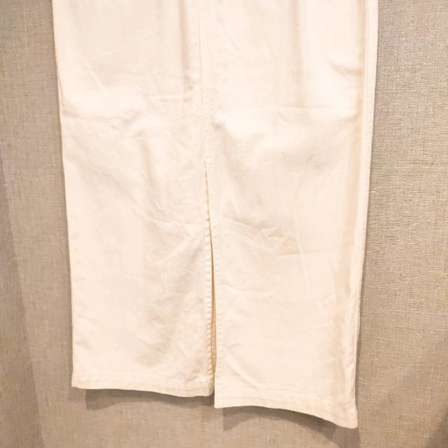Spick & Span(スピックアンドスパン)のSpick&Span  ルーミィペンシルスカート  白 レディースのスカート(ロングスカート)の商品写真