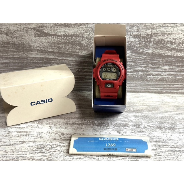 希少レア　CASIO G-SHOCK DW-6900 スラッシャー　レッド メンズの時計(腕時計(デジタル))の商品写真