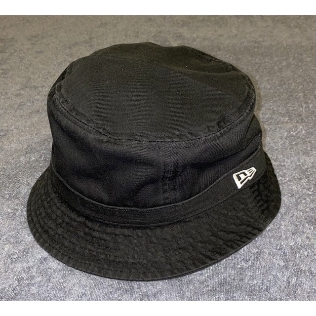 NEW ERA(ニューエラー)のニューエラ　バケットハット メンズの帽子(ハット)の商品写真