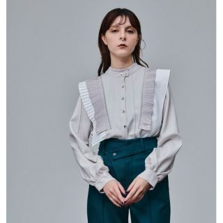 UNITED TOKYO - 【新品】UNITED TOKYO リードプリーツ ブラウスの通販