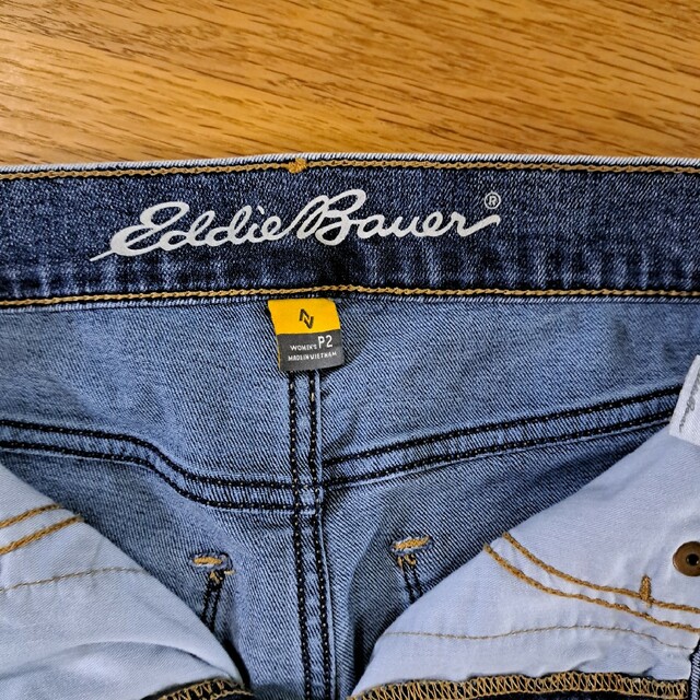 Eddie Bauer(エディーバウアー)のEddie bauer ／デニム レディースのパンツ(デニム/ジーンズ)の商品写真