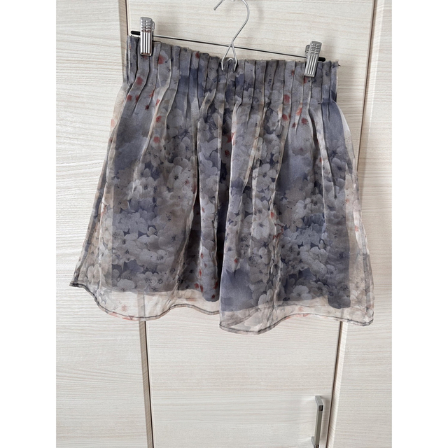 FOREVER 21(フォーエバートゥエンティーワン)のミニスカート　フレア レディースのスカート(ミニスカート)の商品写真