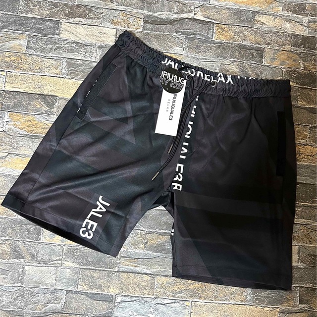 人気商品超目玉 目玉商品 【SPORT TAPE SHORT】1PIU1UGUALE3 スポーツ