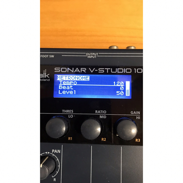 Roland(ローランド)のSonar V-studio100オーディオインターフェイス 楽器のDTM/DAW(オーディオインターフェイス)の商品写真