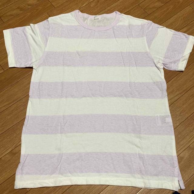 UNIQLO(ユニクロ)の美品　薄紫ボーダーT  レディースのトップス(Tシャツ(半袖/袖なし))の商品写真