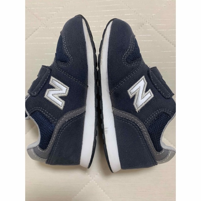 New Balance(ニューバランス)のニューバランス996 ネイビー15.5cm キッズ/ベビー/マタニティのキッズ靴/シューズ(15cm~)(スニーカー)の商品写真