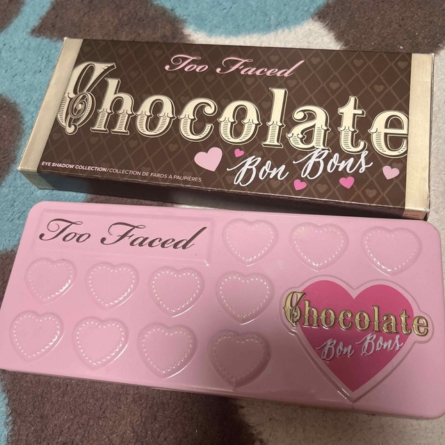 Too Faced(トゥフェイス)の【Too Faced】チョコレート ボンボン アイシャドウ パレット コスメ/美容のベースメイク/化粧品(アイシャドウ)の商品写真