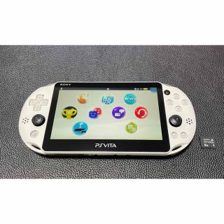 プレイステーションヴィータ(PlayStation Vita)のPS VITA(携帯用ゲーム機本体)