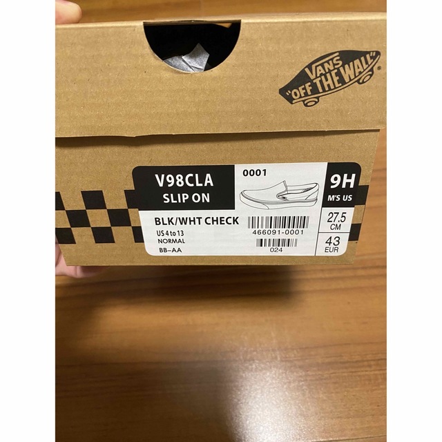 VANS(ヴァンズ)のVANS SLIP ON V98CLA BLK/WHT CHECK スリッポン メンズの靴/シューズ(スニーカー)の商品写真