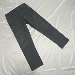 ユニクロ(UNIQLO)のグレー ユニクロ メンズ スラックス パンツ Mサイズ 【used感アリ】(スラックス)