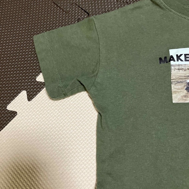 カーキ　子供Tシャツ　80cm キッズ/ベビー/マタニティのベビー服(~85cm)(Ｔシャツ)の商品写真